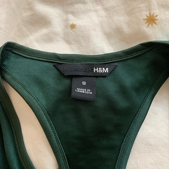H&M - Dark green racer back top with sequins in front and top back - size S - Picture 7 of 10